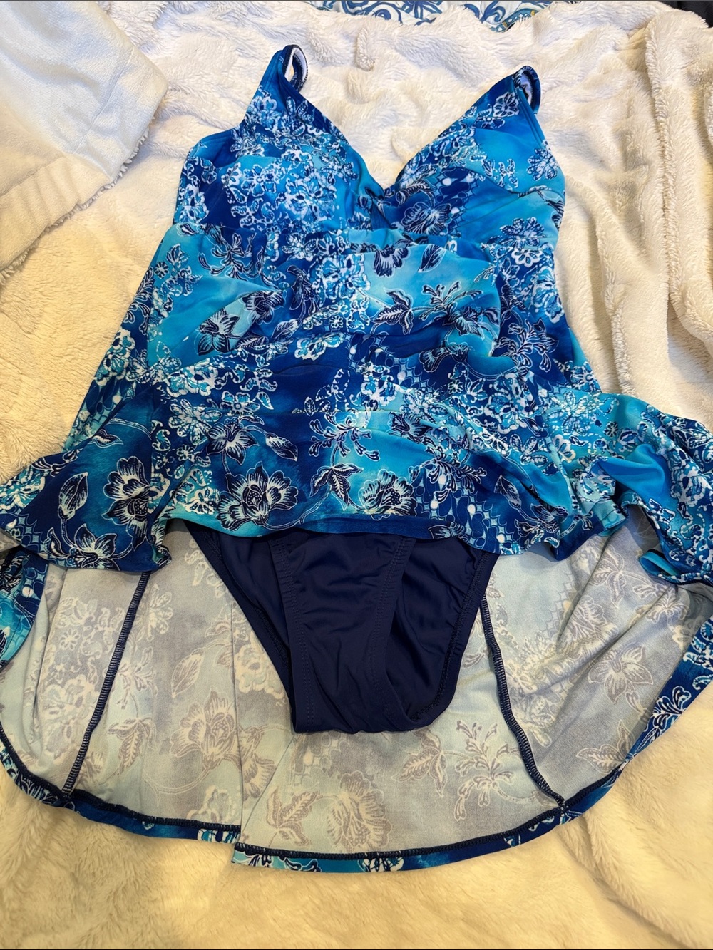 Blue Floral Swimsuit - Picture 3 of 6
